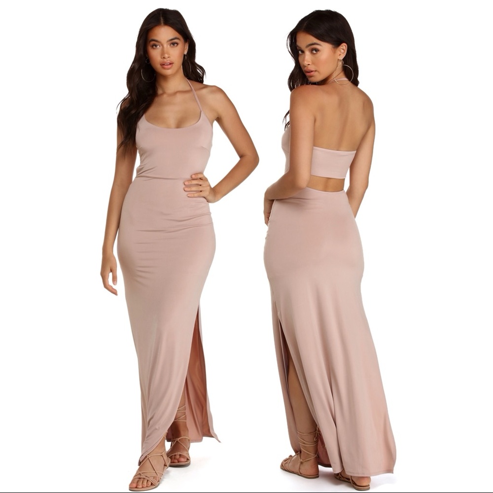 🚨— SOLD —🚨 Taupe Sleek and Chic Maxi Dress